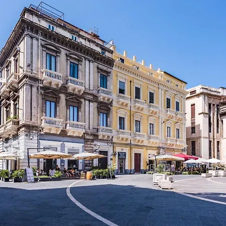 アパート Bellini Plaza By Wonderful Italy *